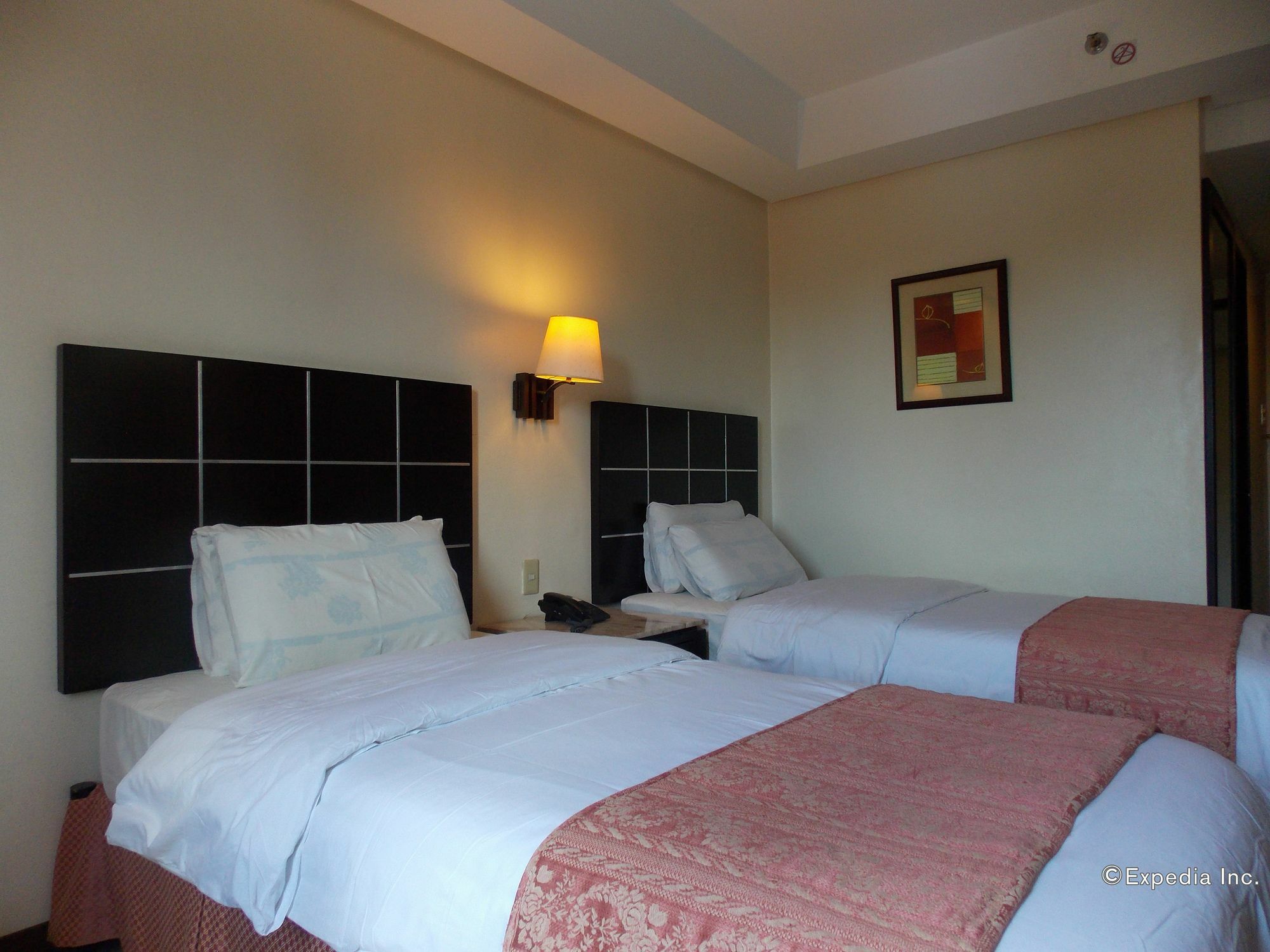 Hotel Goldenfield Kundutel Bacolod Exteriér fotografie